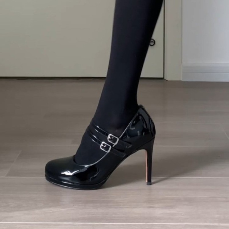 2025, brandneue Vintage-Y2K-Sc – Patent Leather Pump Bewertung und Preis