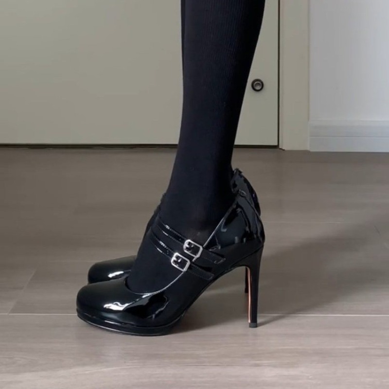 2025, brandneue Vintage-Y2K-Sc – Patent Leather Pump Bewertung und Preis