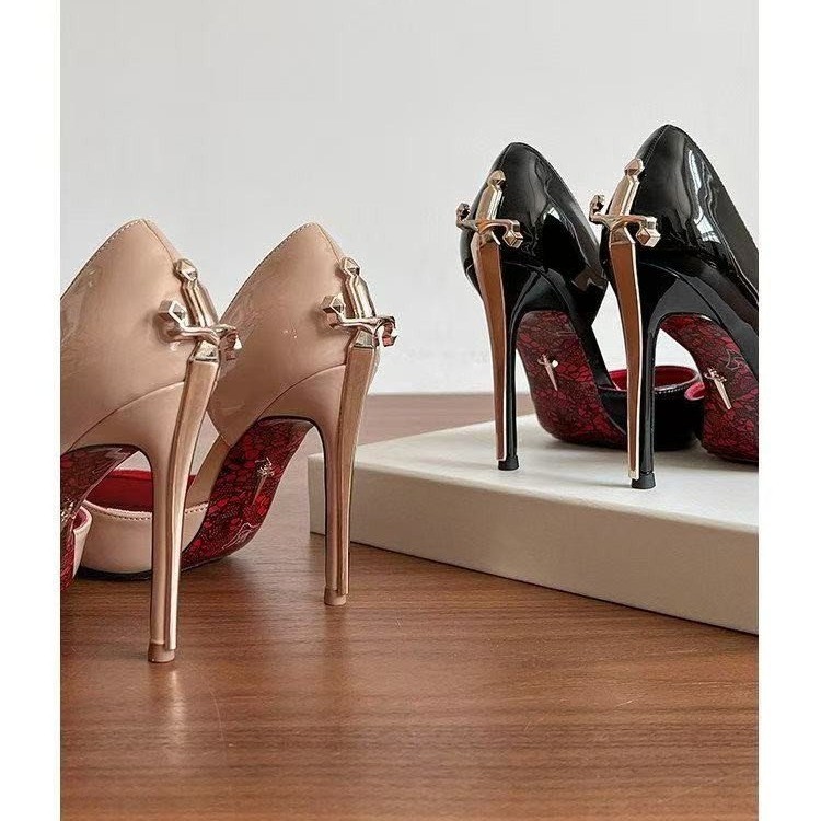 Side Empty Gold Scepter Nude H – Patent Leather Pump Bewertung und Preis
