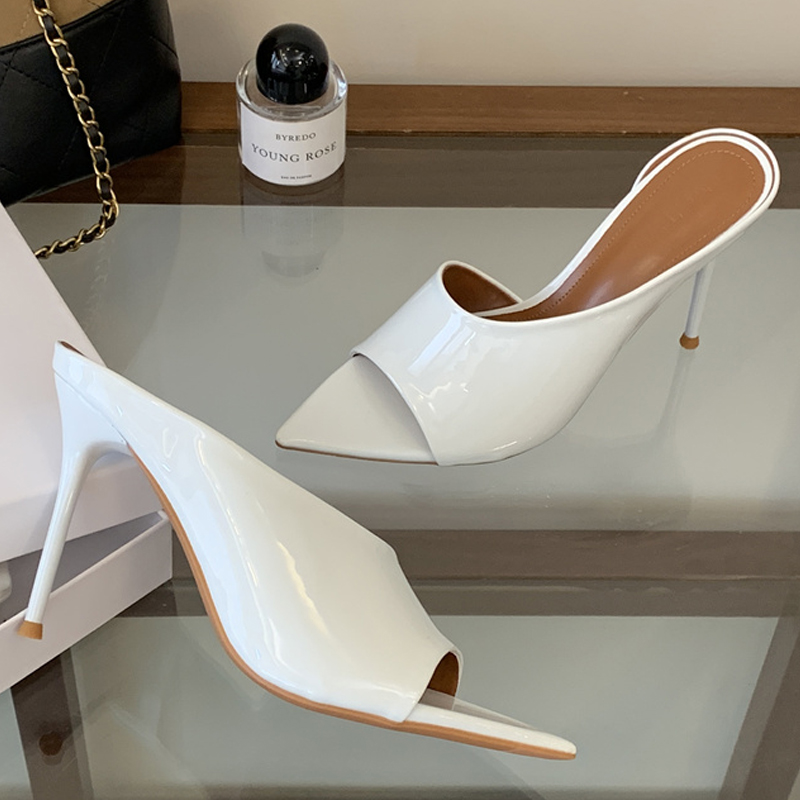 Eilyken Modische Damen-Slipper – Patent Leather Pump Bewertung und Preis