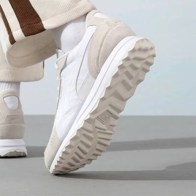 Neue heiße Puma weiße leichte  – Women Shoes Jordan Bewertung und Preis