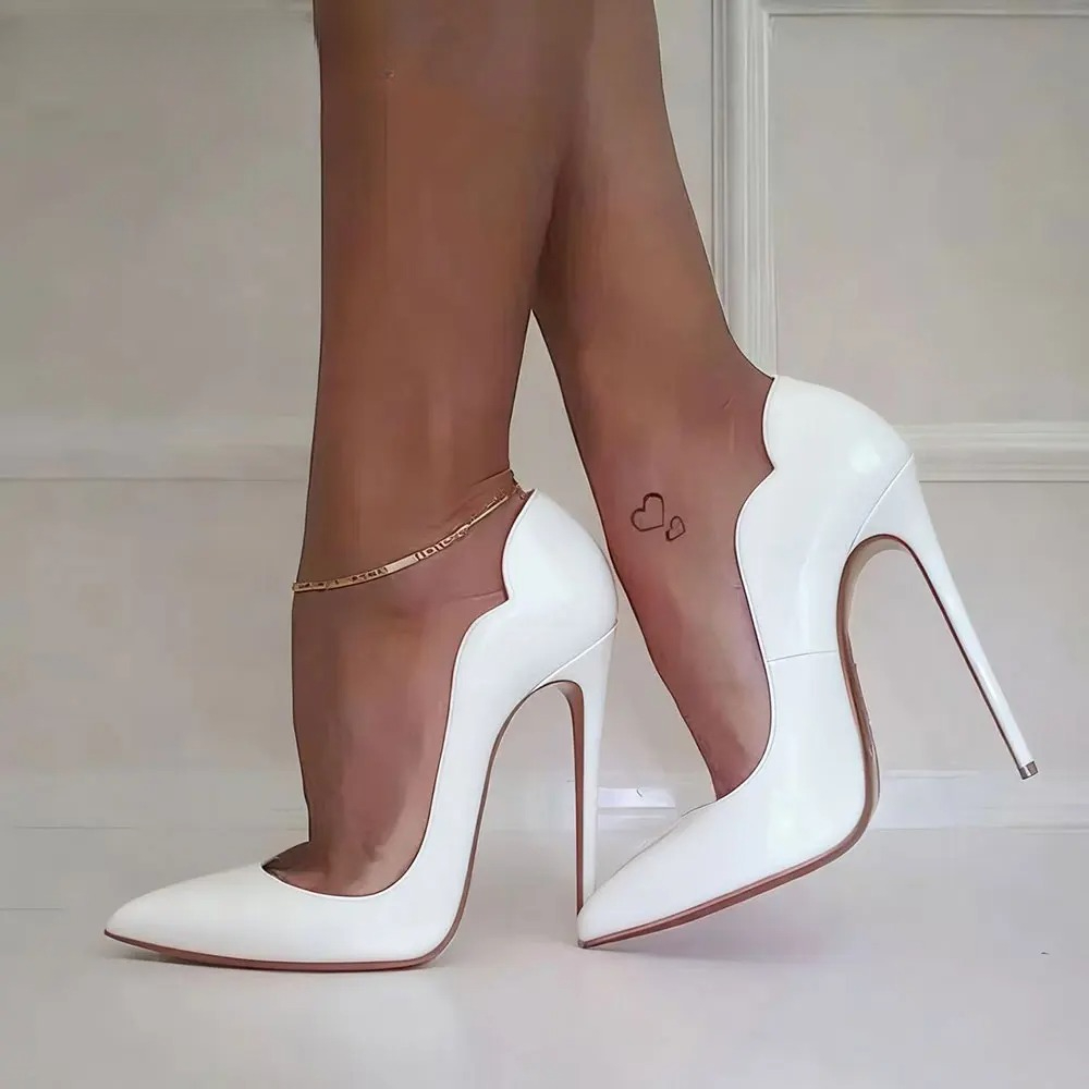 Tikicup Klassische, elegante,  – Patent Leather Pump Bewertung und Preis