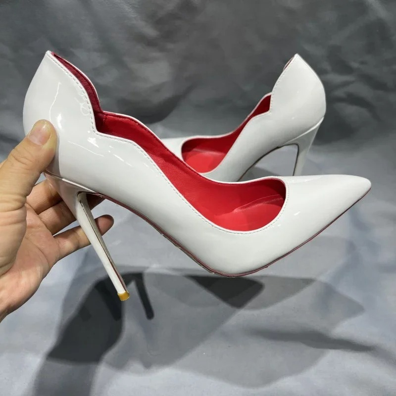 Tikicup Klassische, elegante,  – Patent Leather Pump Bewertung und Preis