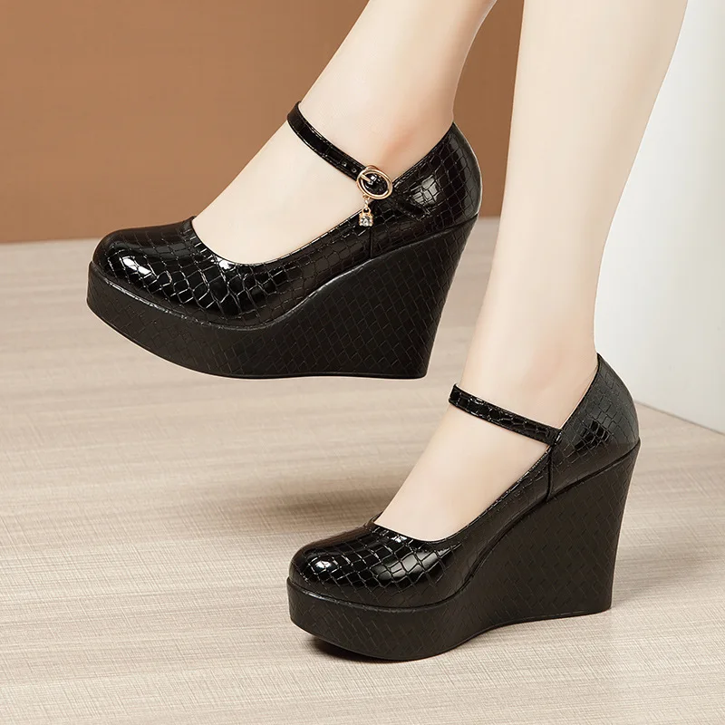 10cm Kleine Größe 32-43 Lackle – Patent Leather Pump Bewertung und Preis
