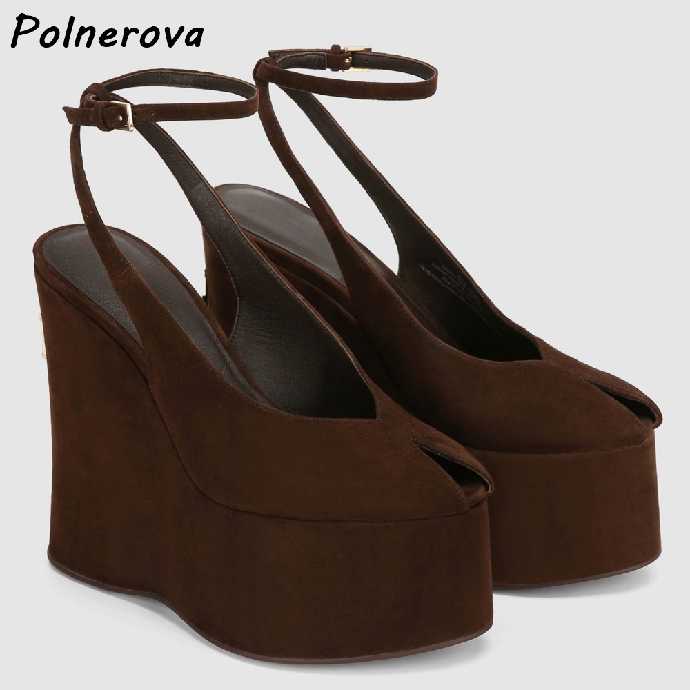 Lackleder Keilabsatz Plateau-S – Cork Wedge Sandal Bewertung und Preis